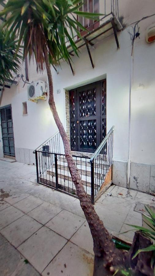 Stanza Sicilia Bedda Apartment Palermo Luaran gambar