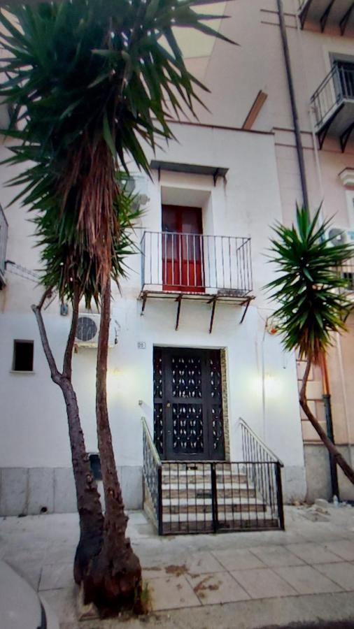 Stanza Sicilia Bedda Apartment Palermo Luaran gambar